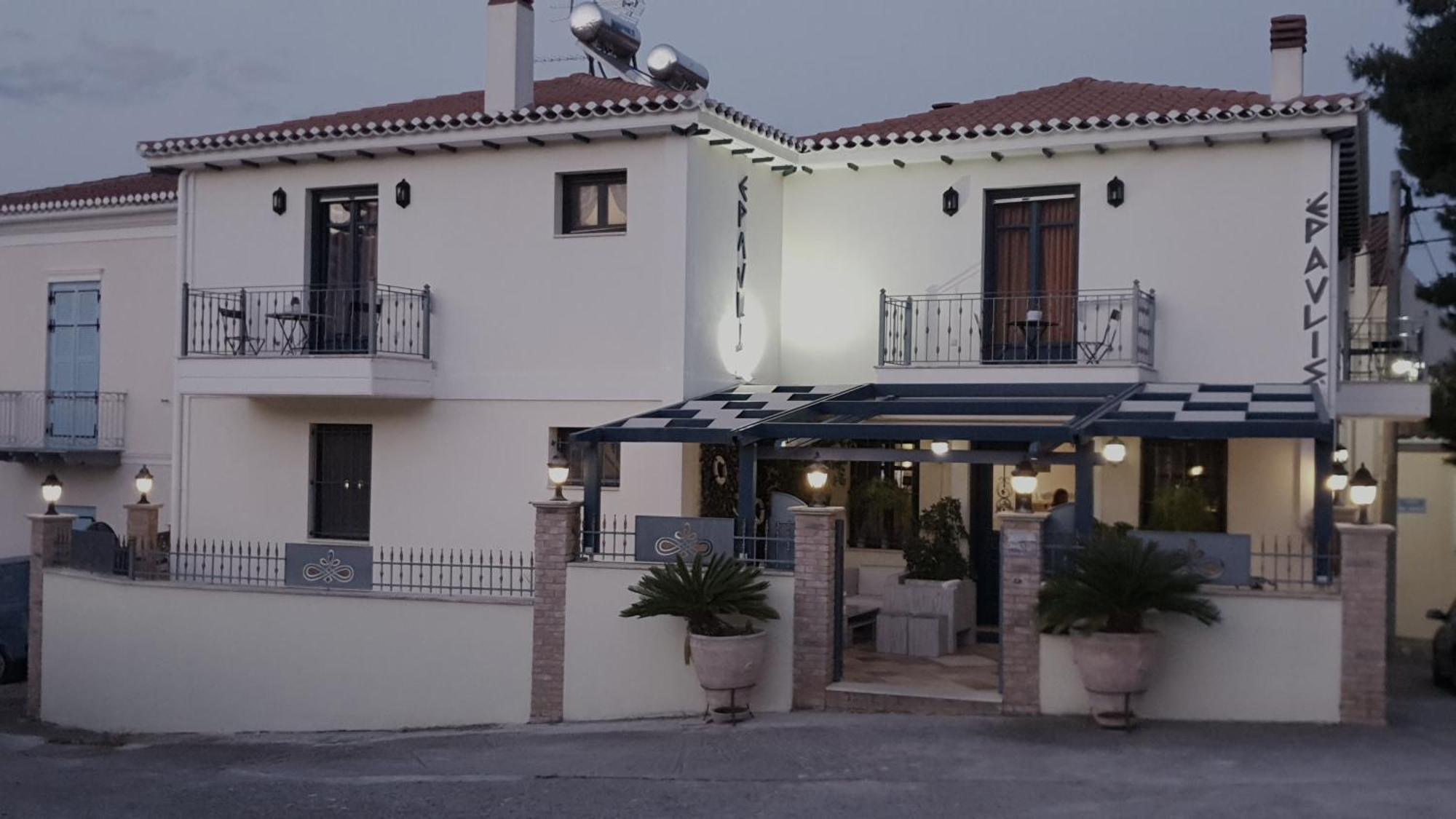 Hotel "Epavlis Boutique Galaxidi" Zewnętrze zdjęcie